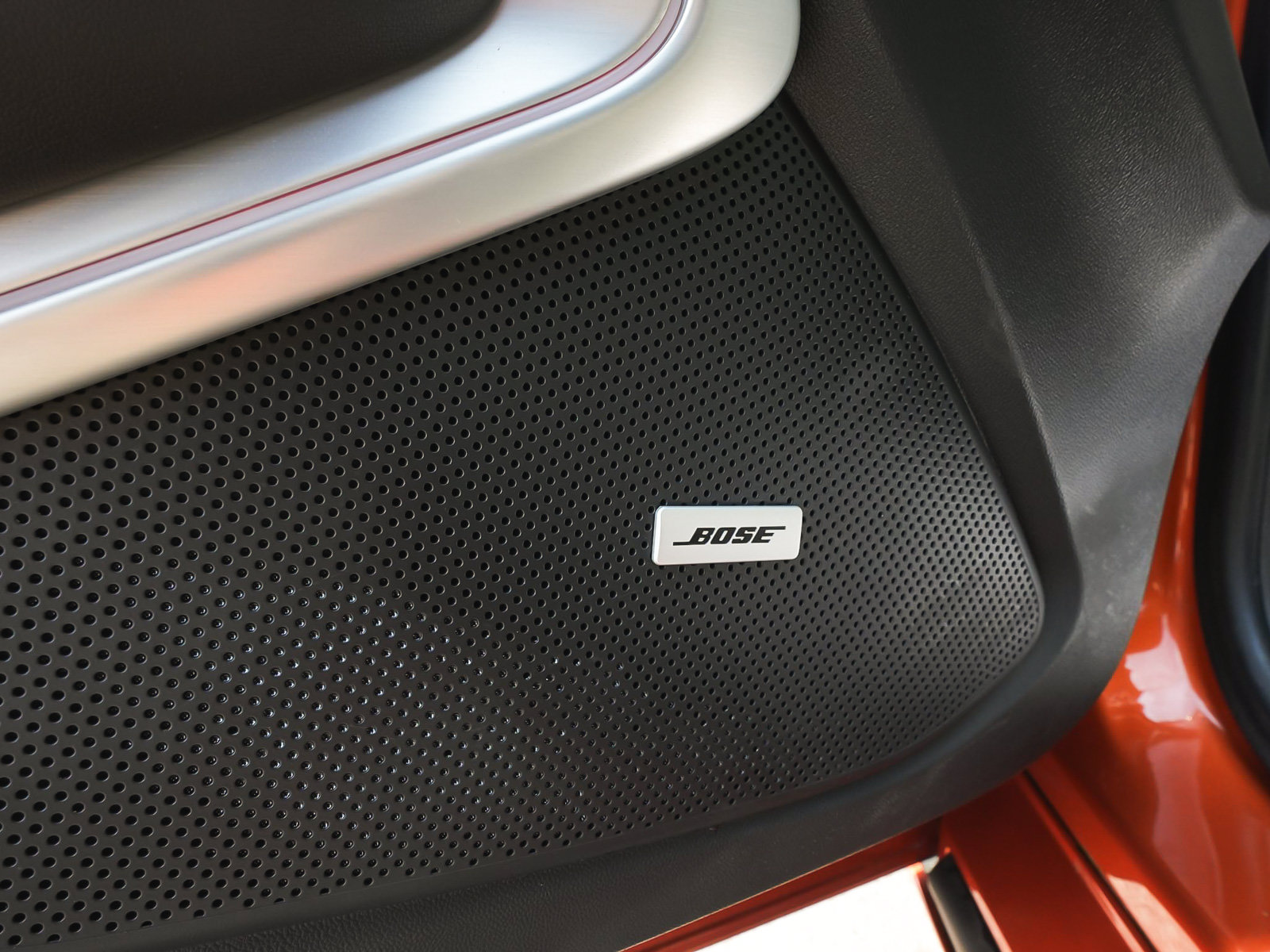 Used 2024 Chevrolet Camaro LT RWD image 14