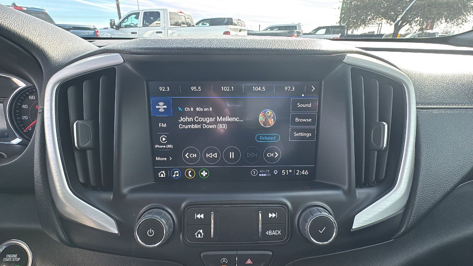 Used 2024 GMC Terrain SLT image 17