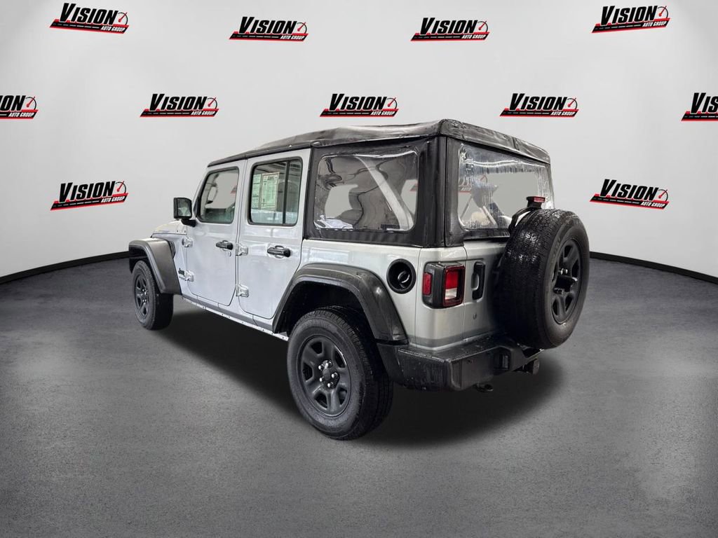 Used 2022 Jeep Wrangler Unlimited Sport image 7