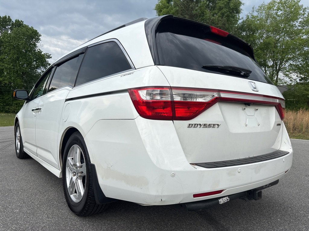 Used 2011 Honda Odyssey Touring image 3