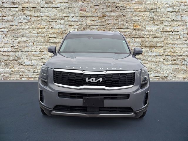 Used 2022 Kia Telluride EX w/ EX Premium Package image 3