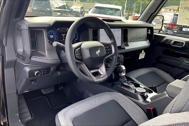 New 2025 Ford Bronco 2-Door image 6