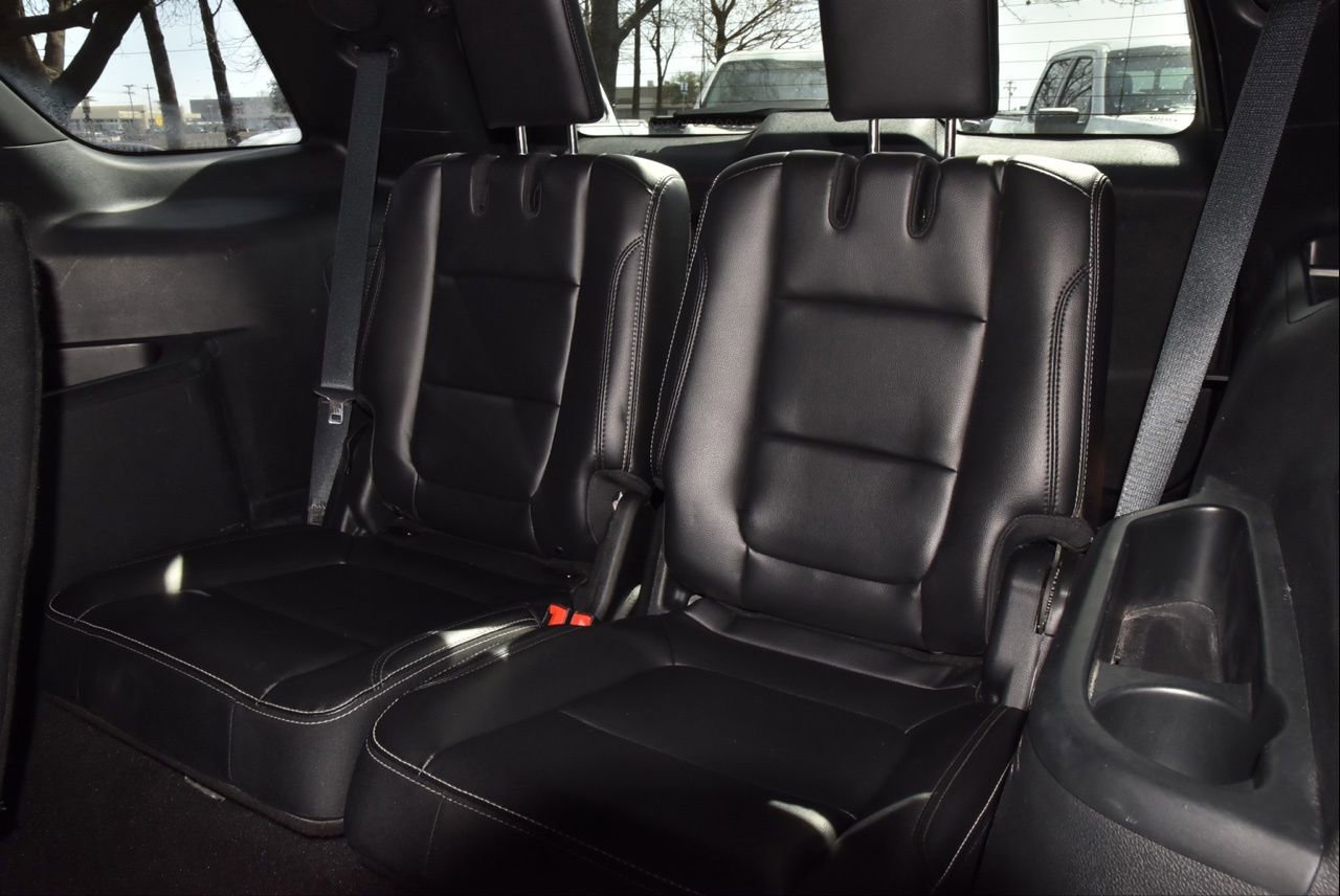 Used 2019 Ford Explorer Limited w/ Class III Trailer Tow Package image 15