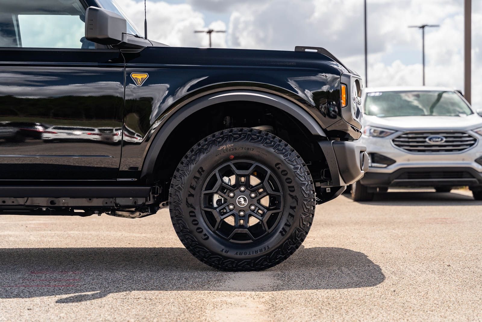 New 2026 Ford Bronco Badlands AWD/4WD image 5