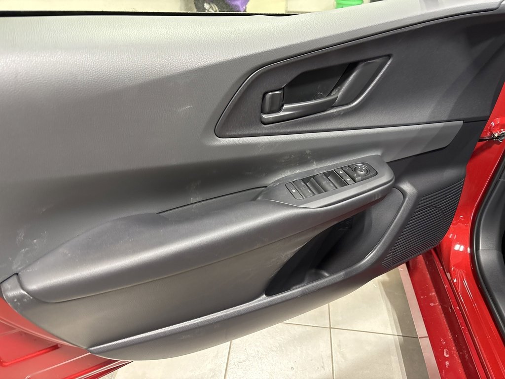 New 2026 Toyota Prius LE image 8