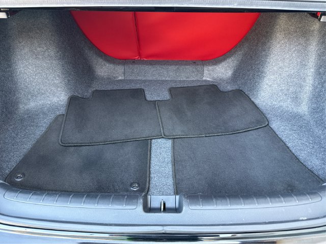Used 2018 Honda Accord Touring image 14