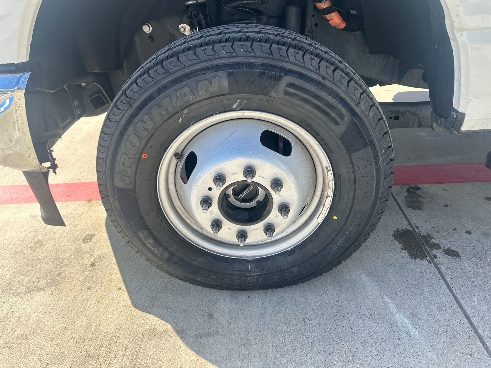 Used 2025 Ford F350 XLT image 28