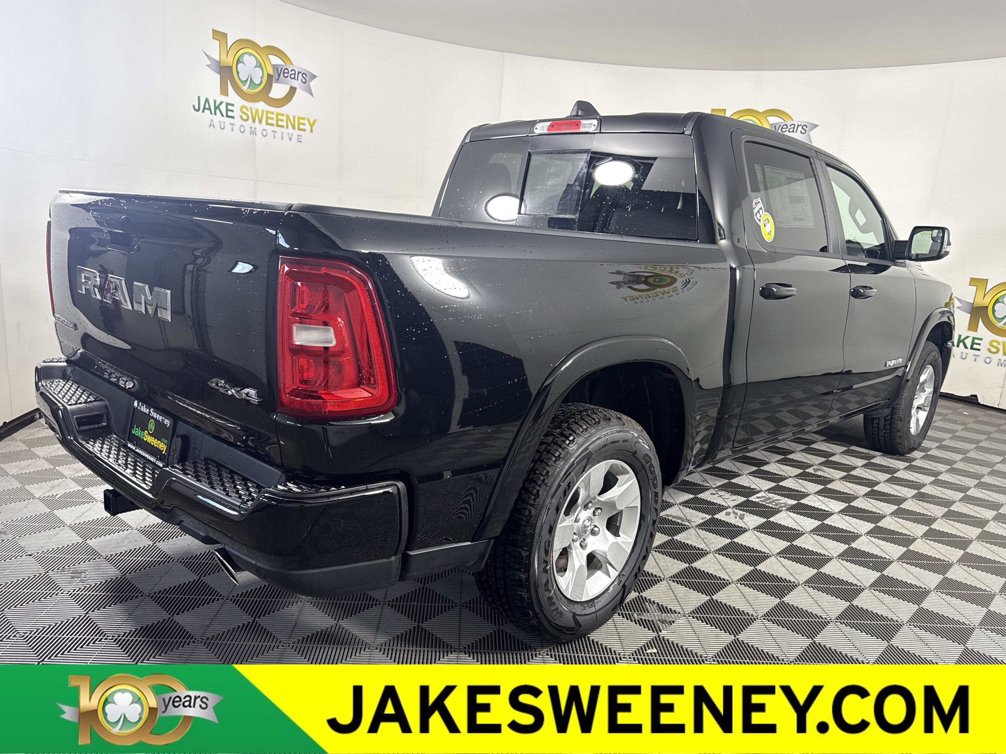 New 2026 RAM 1500 Big Horn AWD/4WD image 10