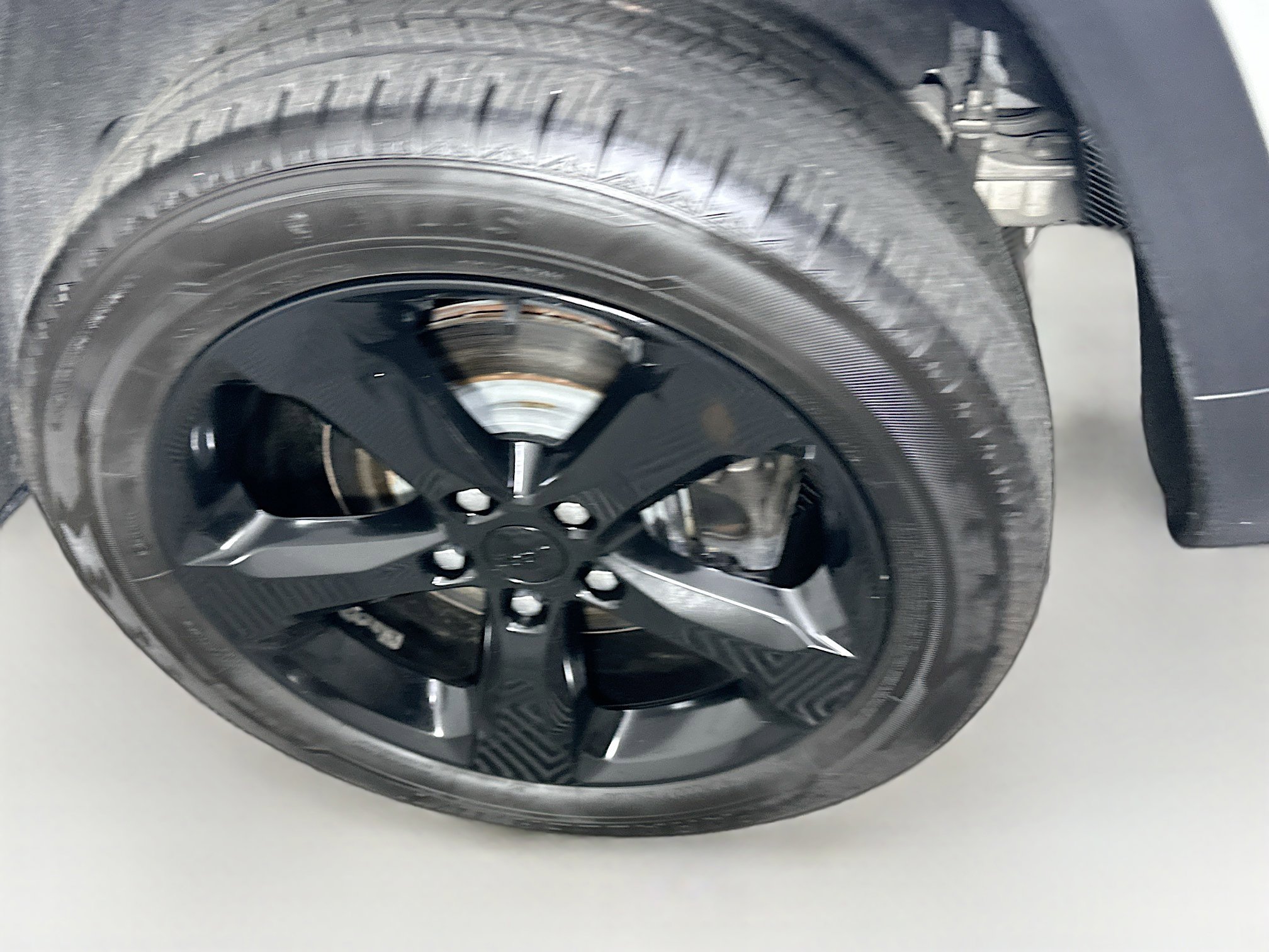 Used 2023 Jeep Grand Cherokee L Laredo RWD image 11