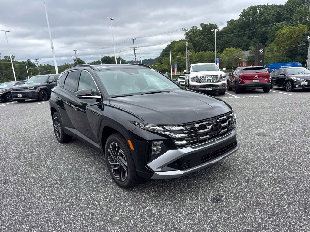 New 2026 Hyundai Tucson Limited AWD/4WD image 2