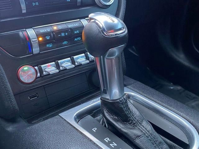 Used 2022 Ford Mustang Coupe w/ Equipment Group 101A RWD image 27