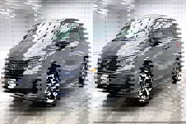 Certified 2026 Honda Odyssey EX-L image 2