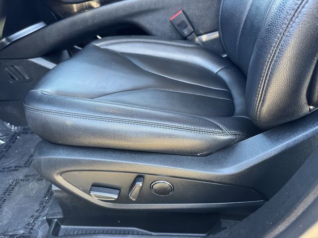 Used 2022 Lincoln Nautilus AWD w/ Premium Package image 15