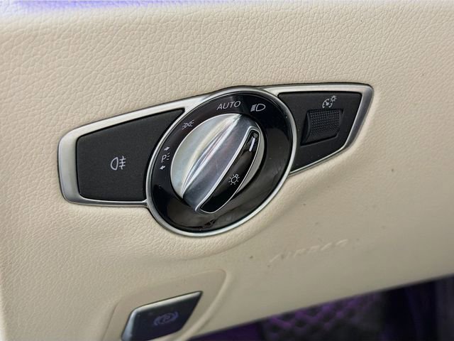 Used 2023 Mercedes-Benz E 350 4MATIC Sedan image 11