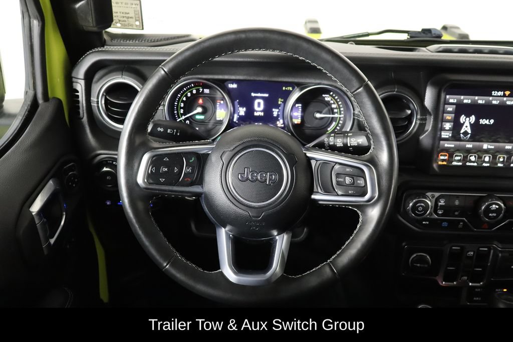 Used 2023 Jeep Wrangler Unlimited Sahara w/ Cold Weather Group AWD/4WD image 7