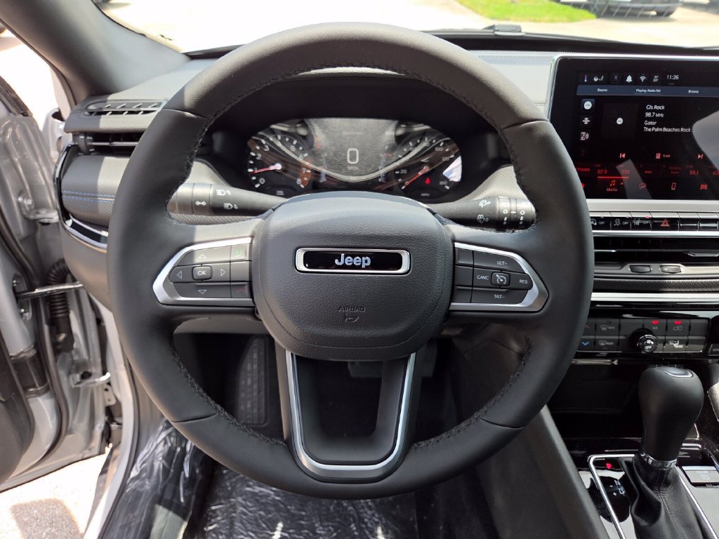 New 2026 Jeep Compass Latitude AWD/4WD image 31