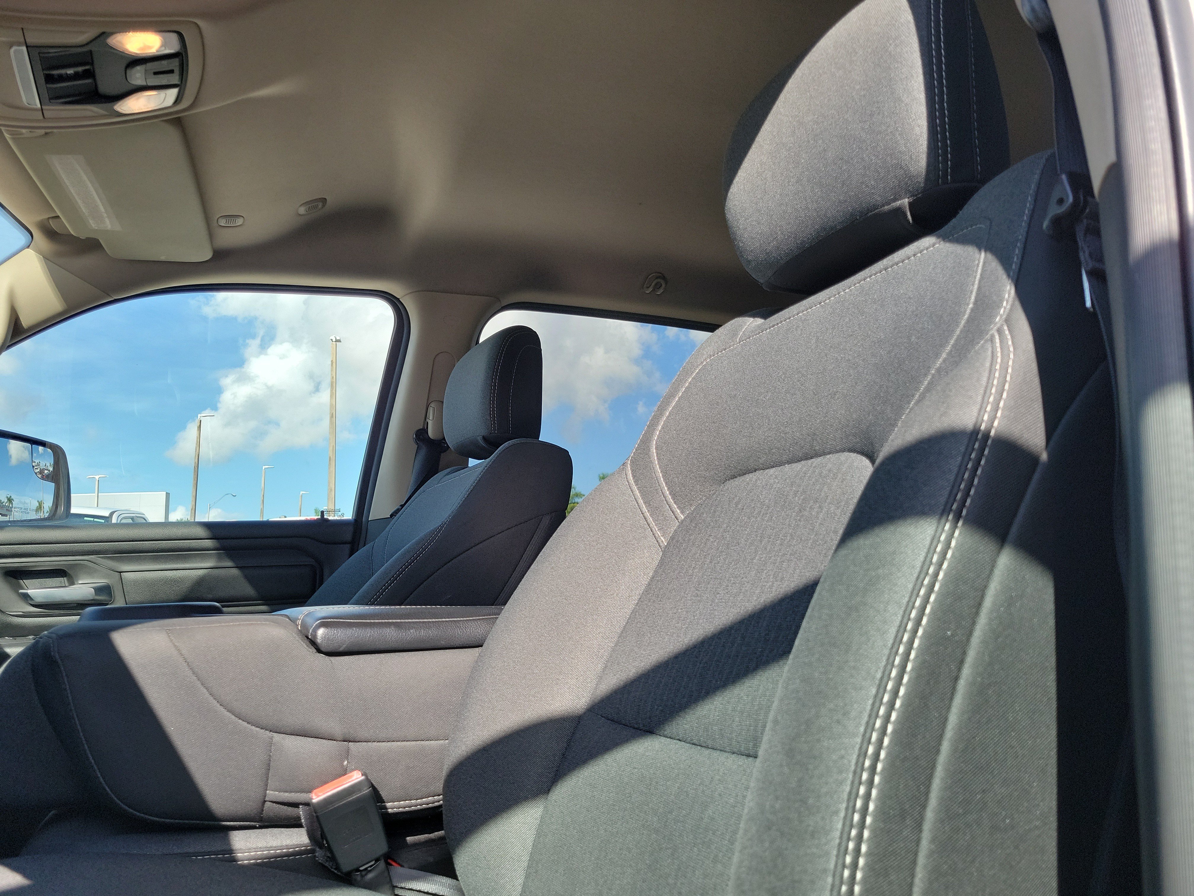 Used 2019 RAM 1500 Tradesman RWD image 12