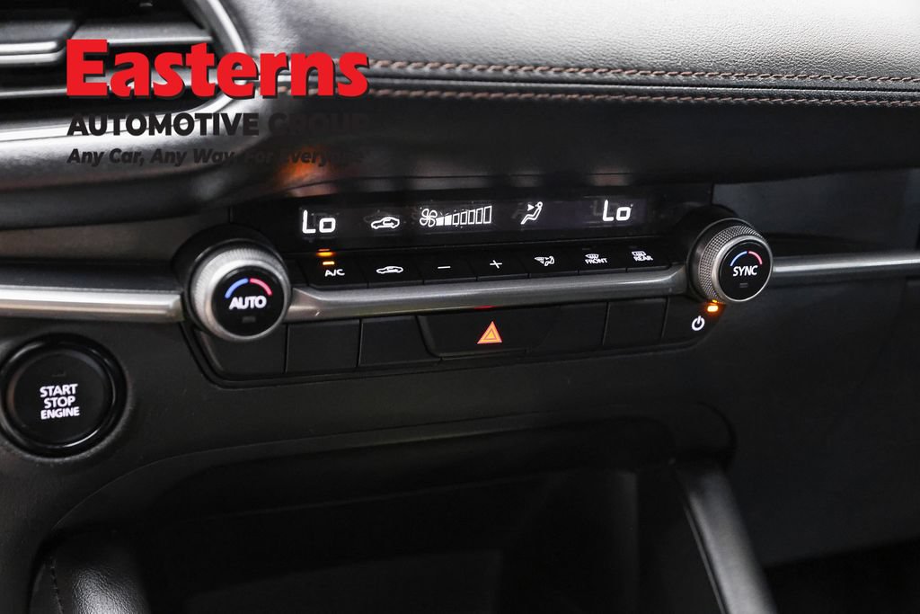 Used 2024 MAZDA MAZDA3 s FWD image 21