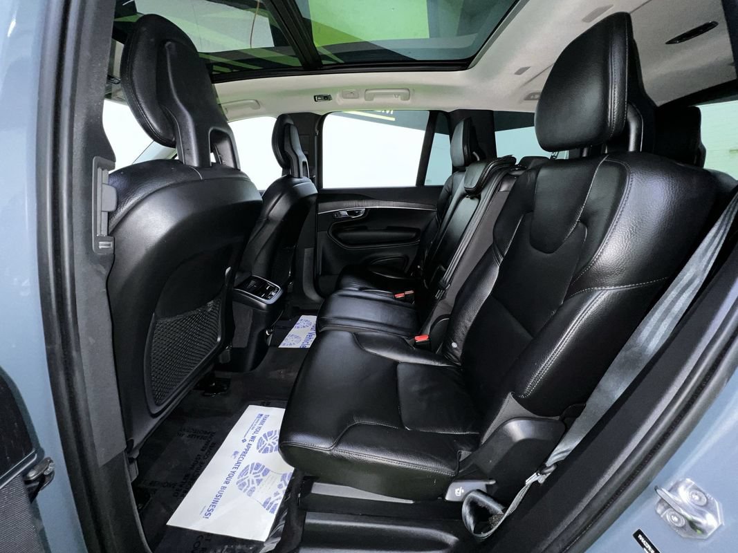 Used 2020 Volvo XC90 T6 Momentum w/ Protection Package Premier AWD/4WD image 28
