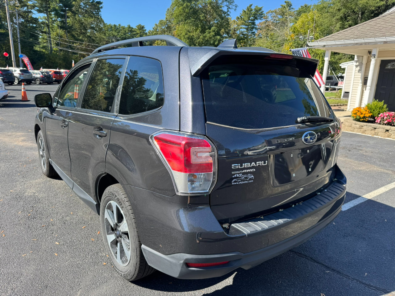 Used 2017 Subaru Forester 2.5i Premium image 7