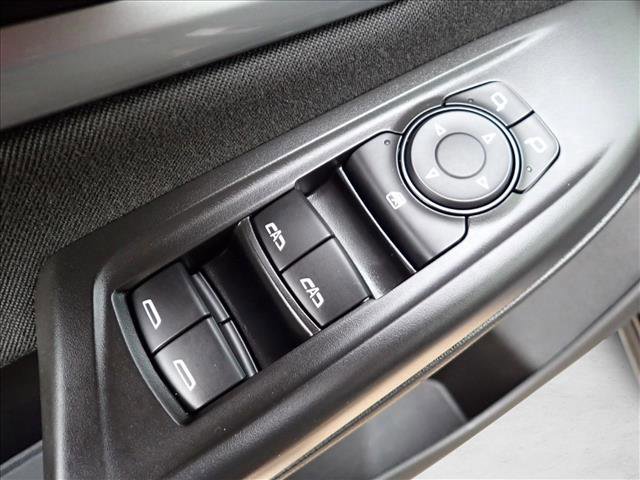 Used 2023 Chevrolet Bolt EUV LT w/ Comfort Package image 14