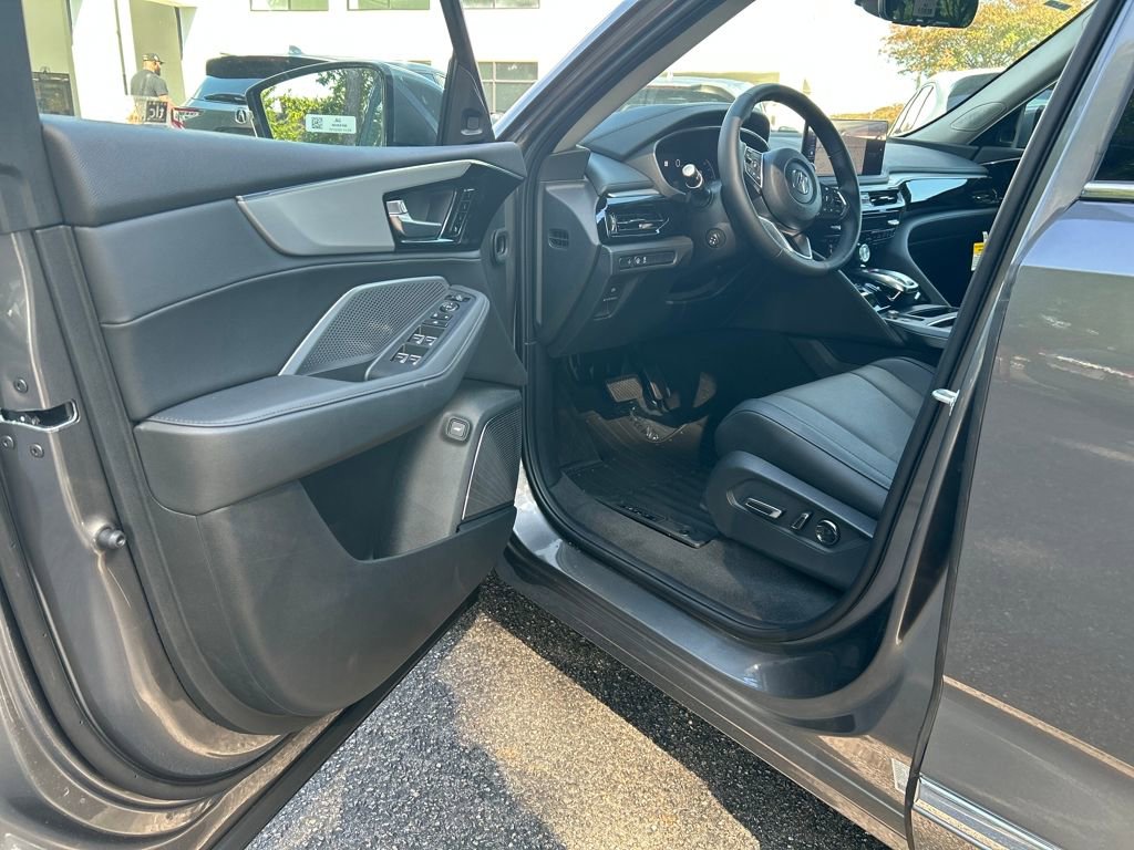 New 2026 Acura MDX SH-AWD image 17