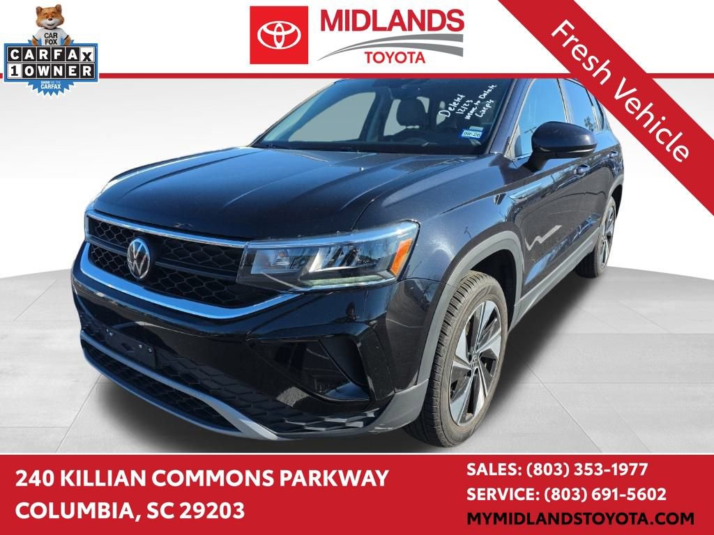 Used 2024 Volkswagen Taos SE image 1