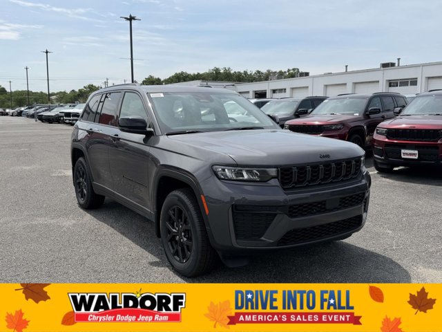 New 2026 Jeep Grand Cherokee Altitude