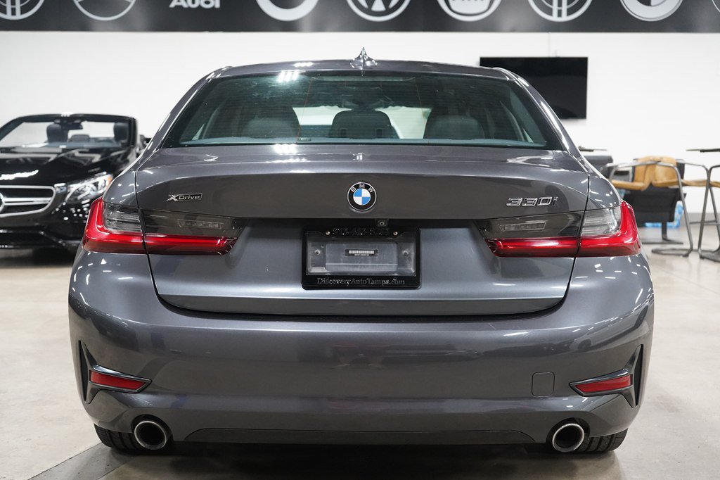 Used 2020 BMW 330i xDrive Sedan AWD/4WD image 4