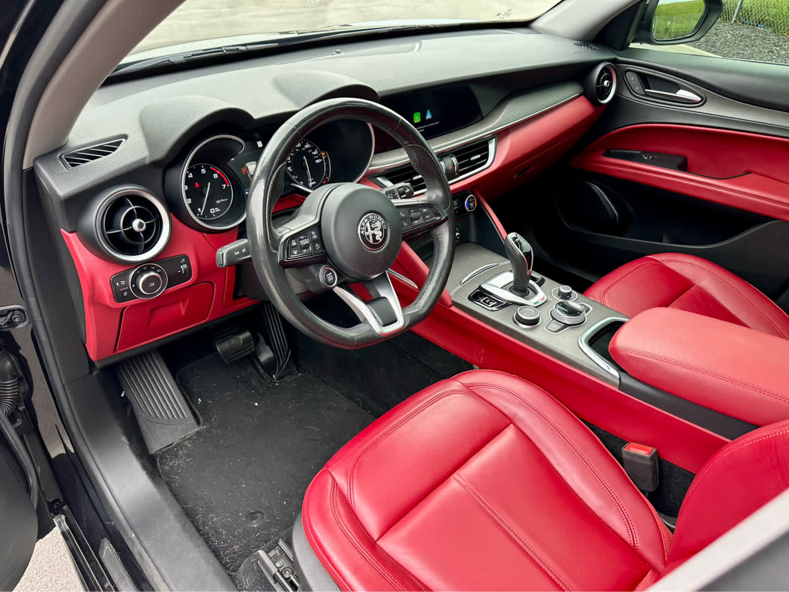 Used 2021 Alfa Romeo Stelvio Ti w/ Active Assist 2 Package TI AWD/4WD image 11