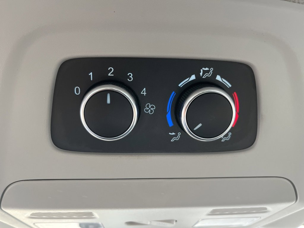 Used 2024 Ford Transit 350 XLT image 18