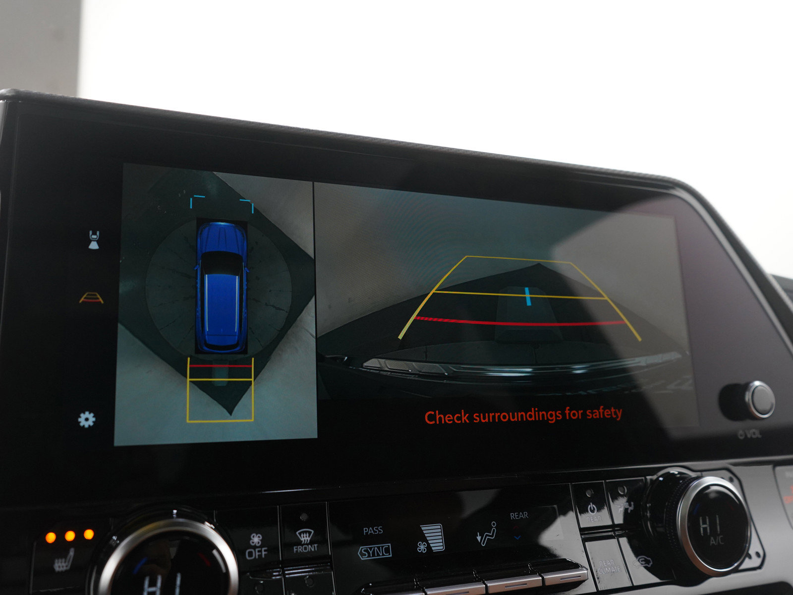 Used 2025 Toyota Highlander Platinum image 30