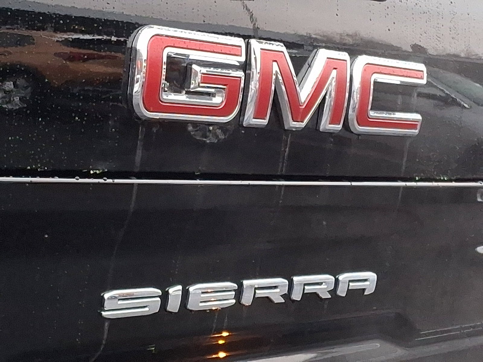 Certified 2025 GMC Sierra 1500 Elevation image 31