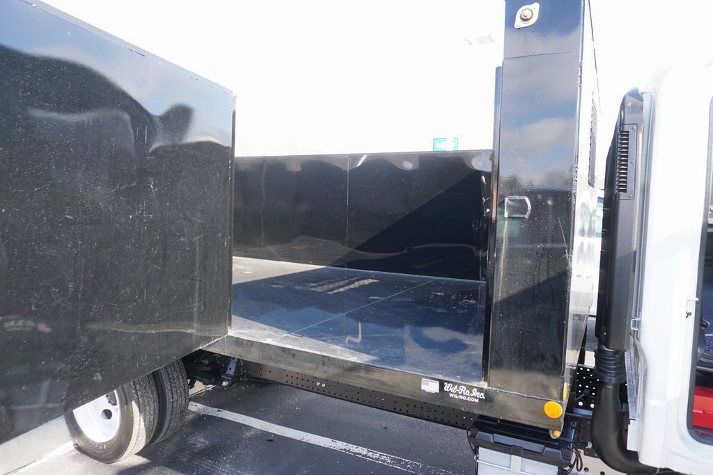 New 2024 Chevrolet Low Cab Forward RWD image 23