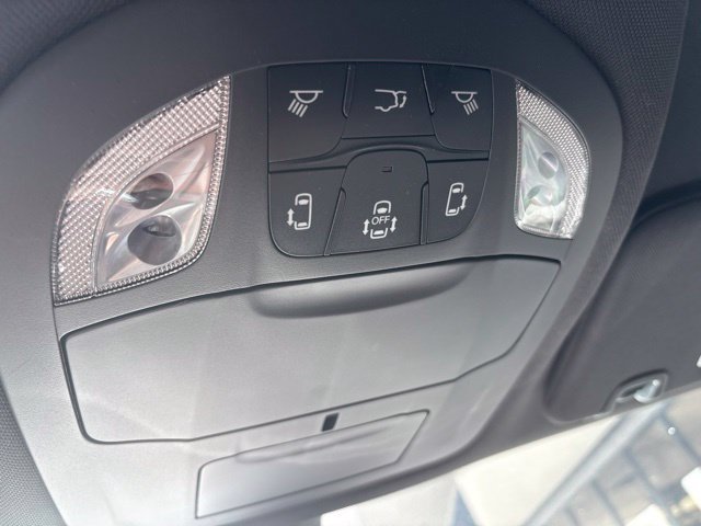 New 2027 Chrysler Pacifica LX FWD image 15