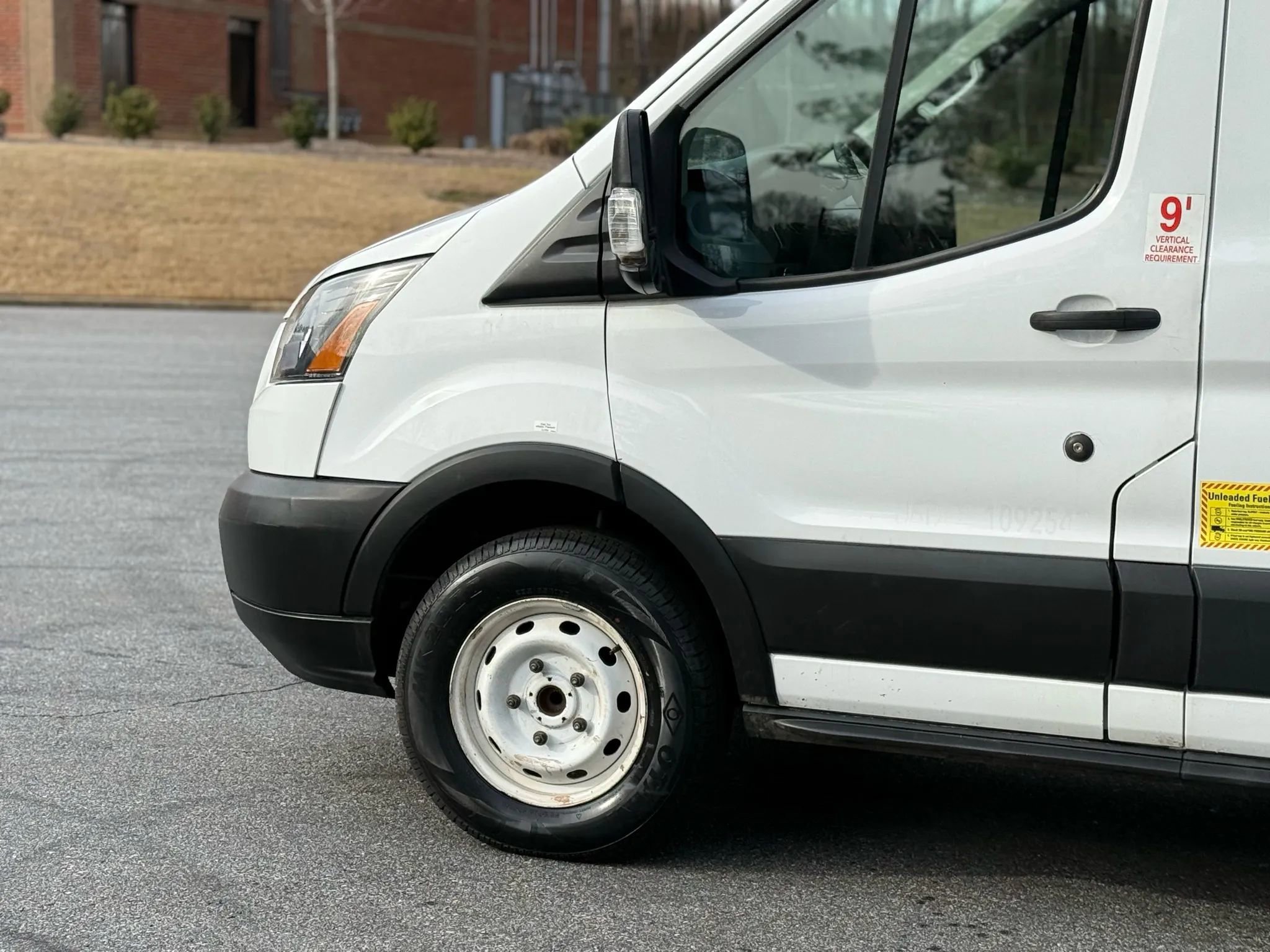 Used 2019 Ford Transit 150 148 Medium Roof RWD image 8