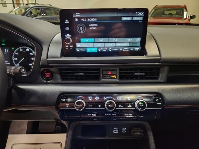 Certified 2023 Honda Pilot TrailSport image 14