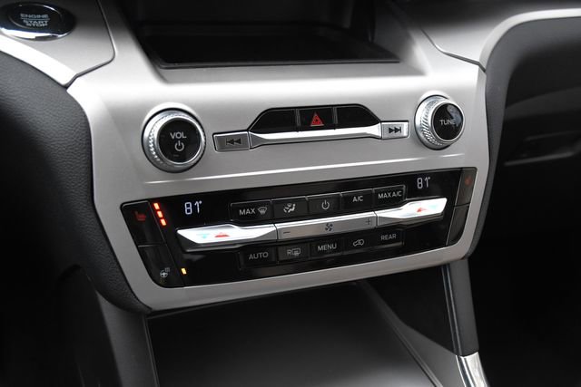 Used 2020 Ford Explorer XLT w/ Equipment Group 202A image 31