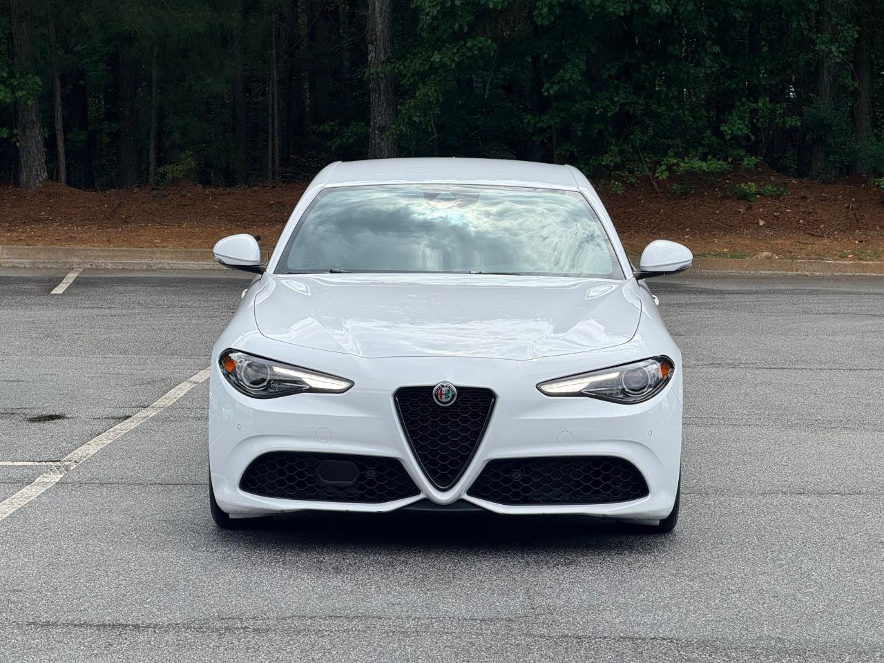 Used 2023 Alfa Romeo Giulia Sprint RWD image 2