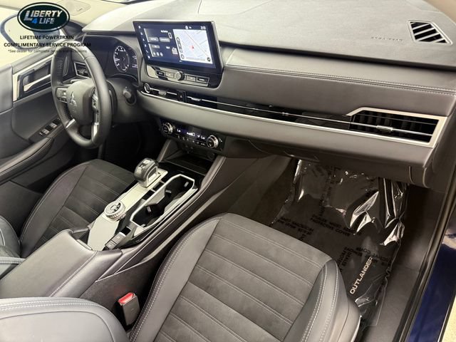 Used 2025 Mitsubishi Outlander SE AWD/4WD image 21