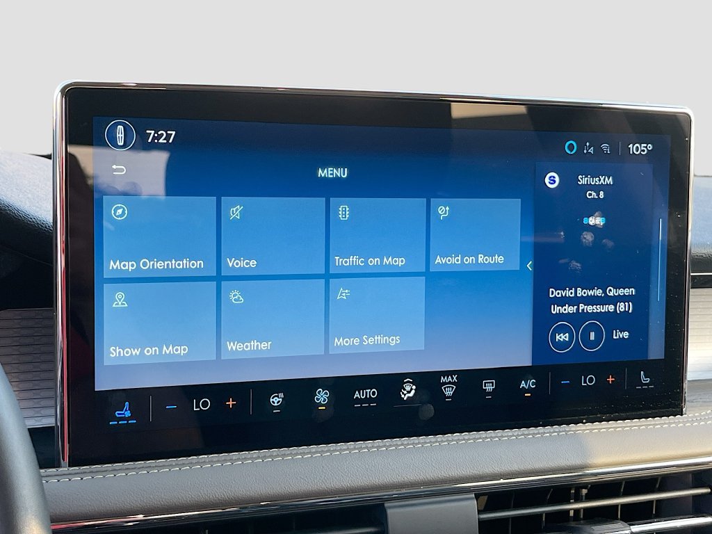 Used 2025 Lincoln Corsair AWD w/ Equipment Group 101A image 13