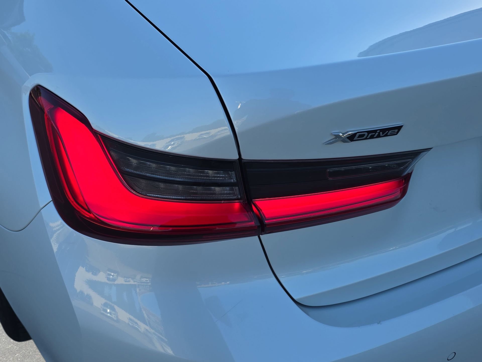 Used 2021 BMW 330i xDrive Sedan w/ Convenience Package AWD/4WD image 32