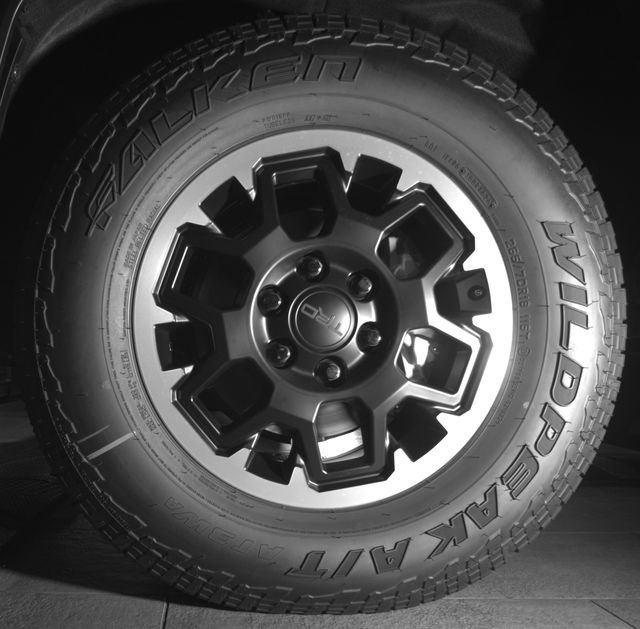 New 2026 Toyota 4Runner TRD Off-Road AWD/4WD image 9