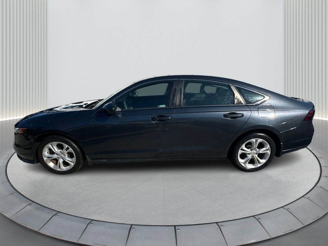 Used 2023 Honda Accord LX image 9