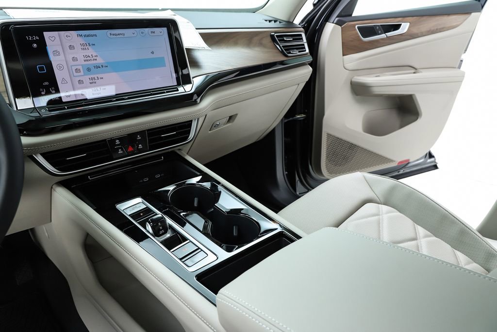 New 2026 Volkswagen Atlas SE image 62