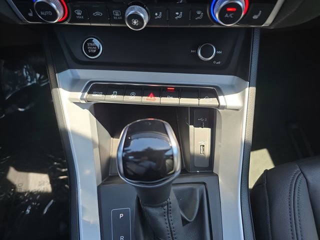 Used 2021 Audi Q3 2.0T Premium w/ Convenience Package AWD/4WD image 27
