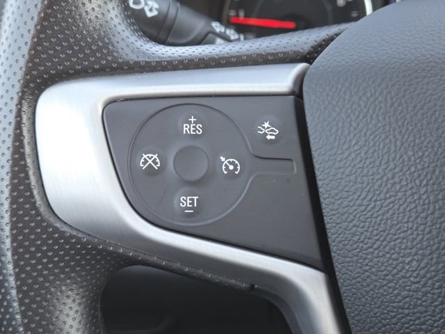 Used 2024 GMC Terrain SLE w/ Driver Convenience Package FWD image 12