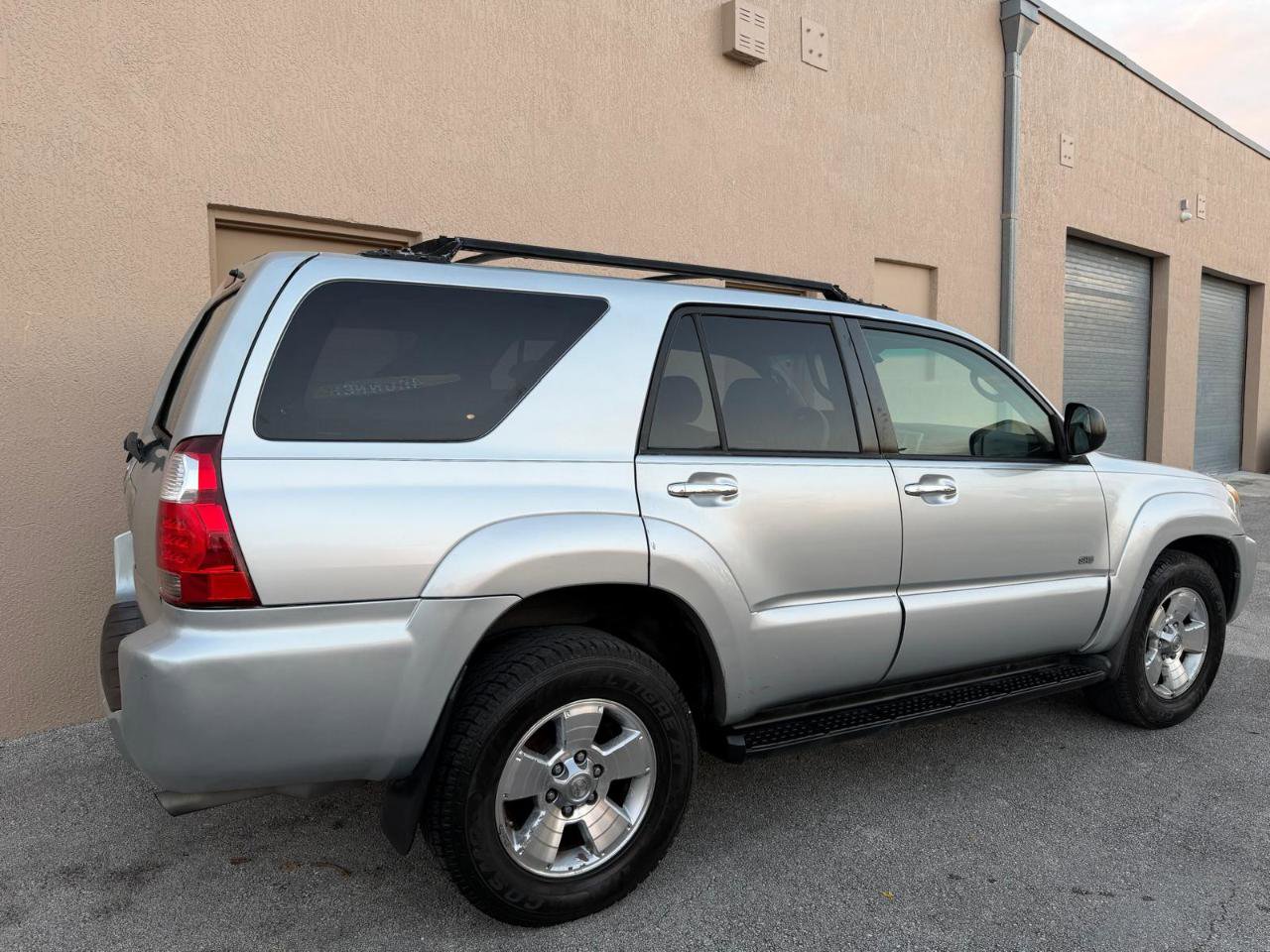 Used 2007 Toyota 4Runner SR5 RWD image 8