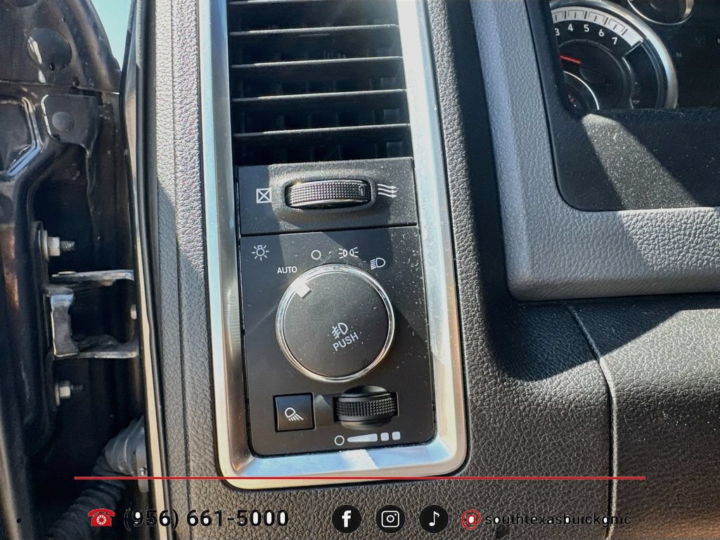 Used 2019 RAM 1500 Warlock RWD image 19