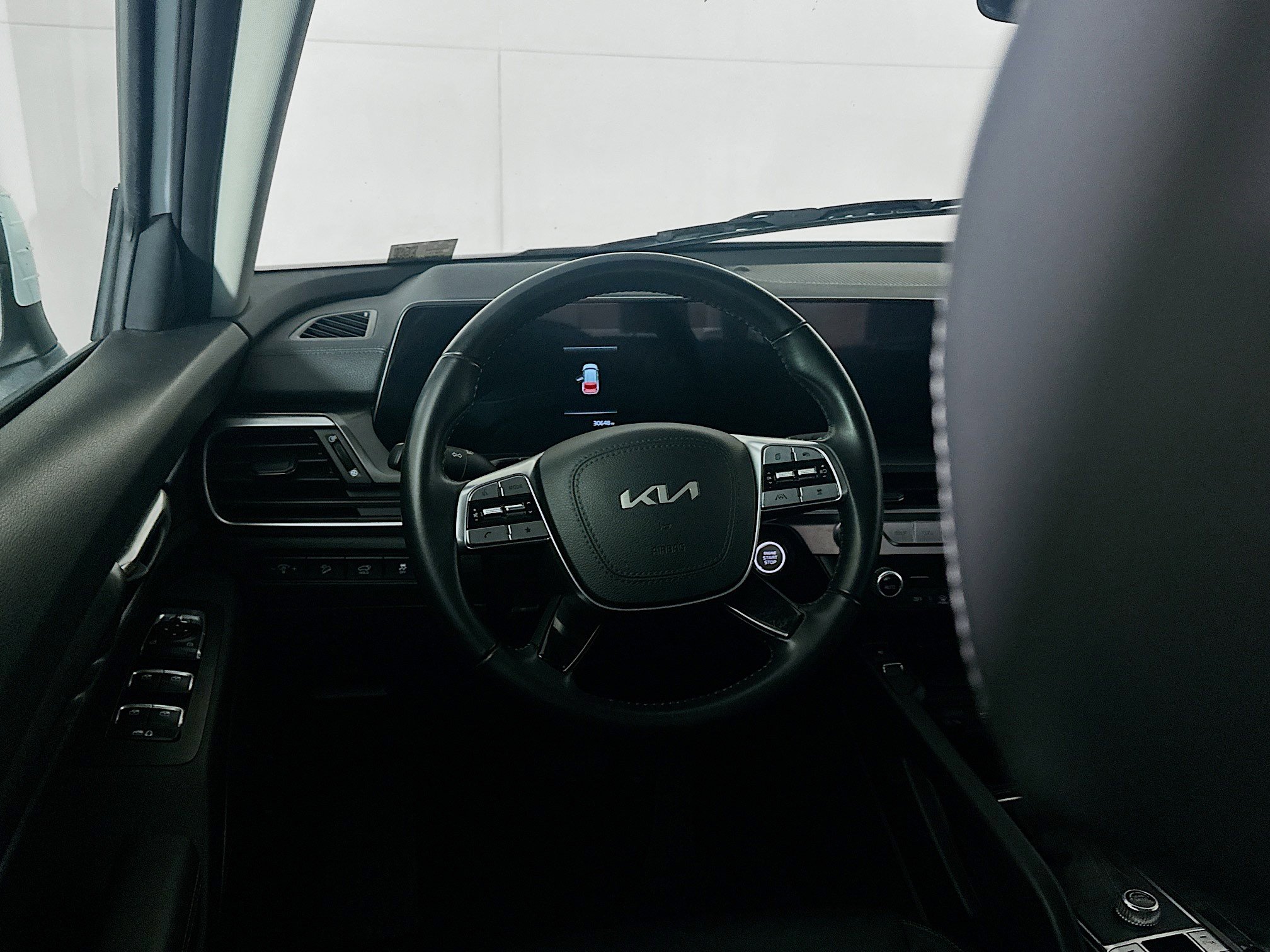 Used 2025 Kia Telluride S image 17